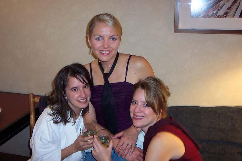 Terra, Lori, & Bonnie.jpg