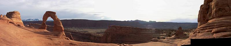 Arches - Delicate Arch Panorama.jpg