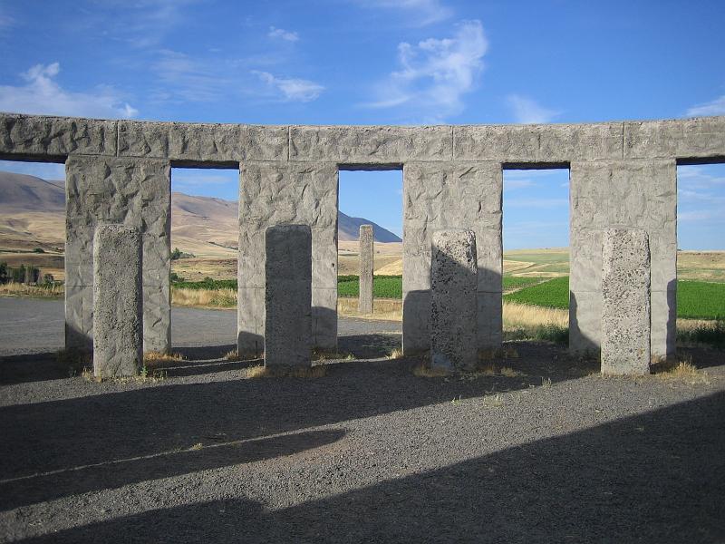 (03) Stonehenge.jpg