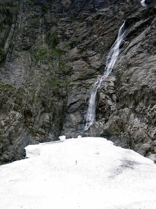 (06) Snow Caves.jpg