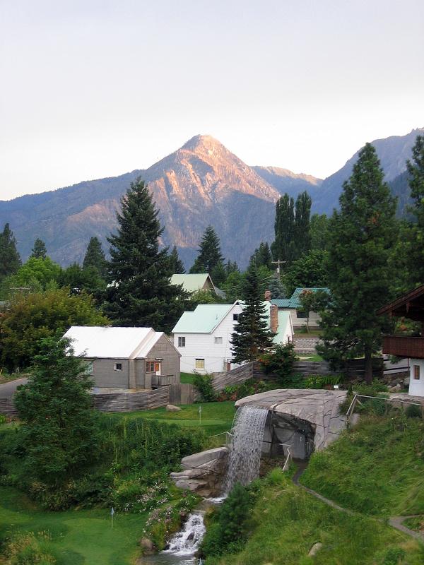 (25) Leavenworth.jpg