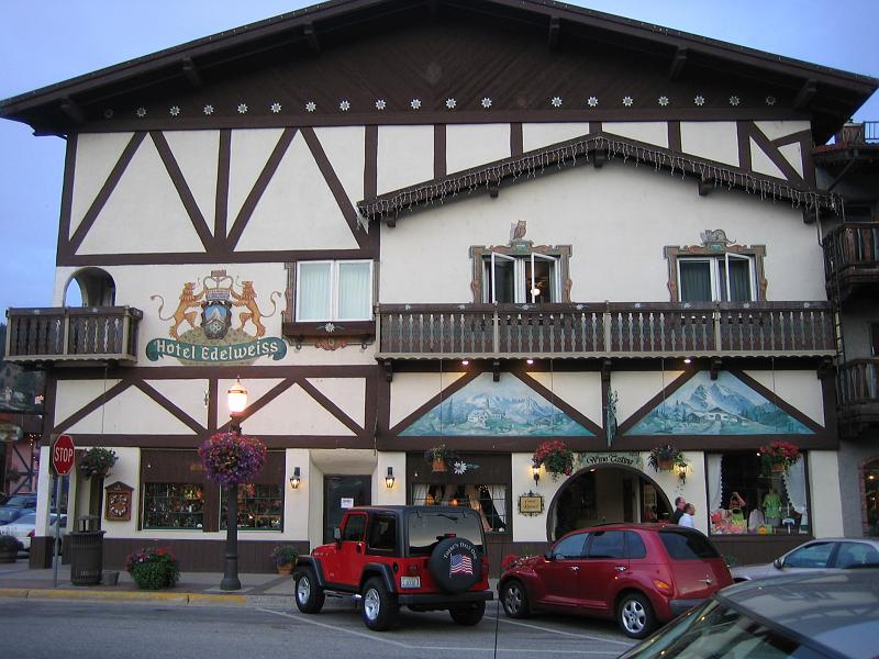 (29) Leavenworth Hotel.jpg