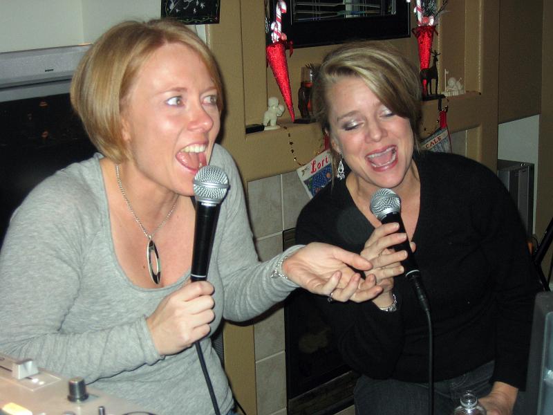 (21) Amanda & Bonnie.jpg