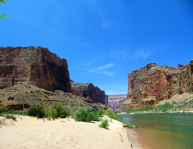 (122) Upstream from Saddle Canyon.jpg